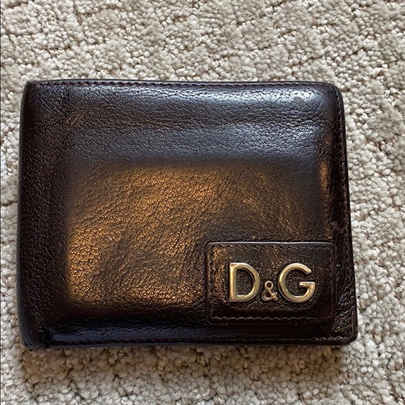 Dolce & Gabbana men’s leather wallet - Picture 2 of 5